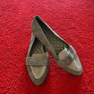Birdies Tan Loafer Size 7.5